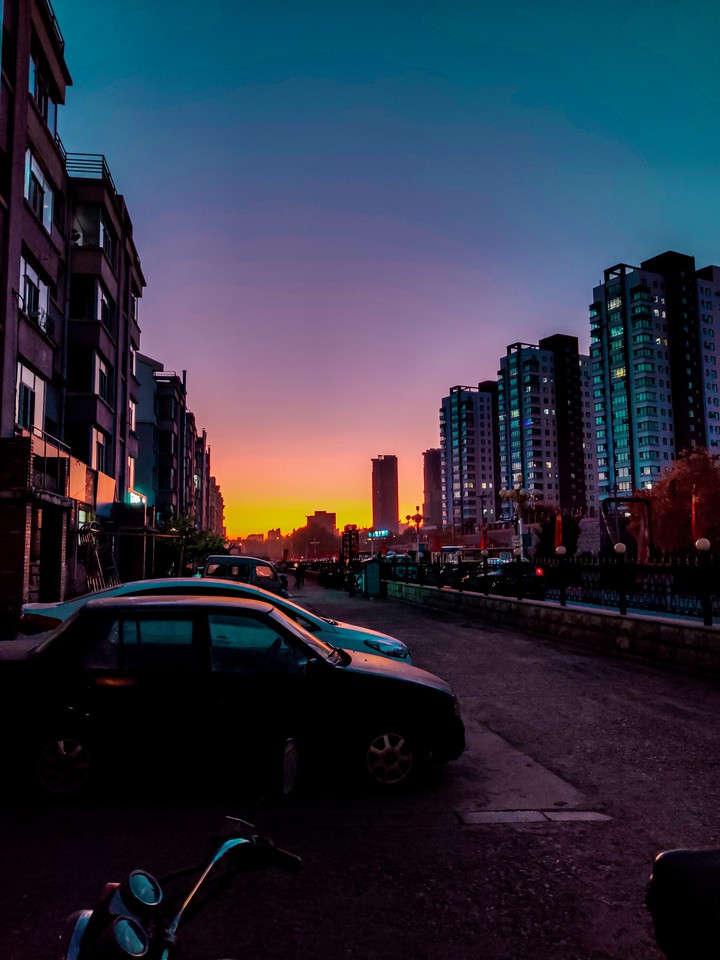 VIBRANT