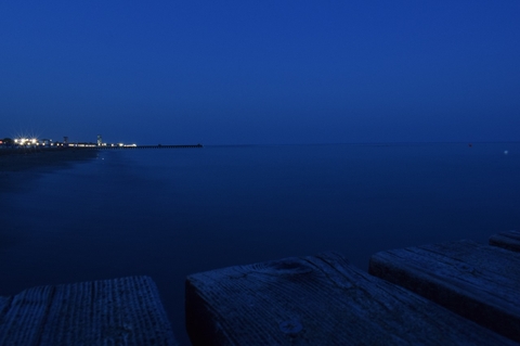 OCEAN WITH CITY