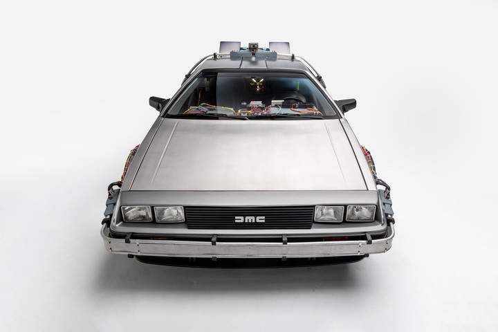 delorean dmc 12