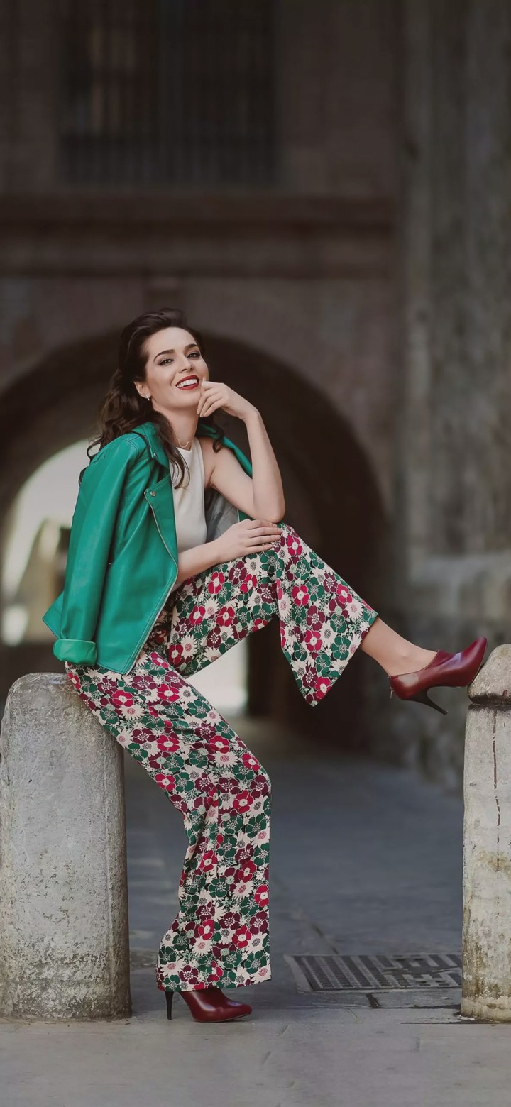 Girly pose