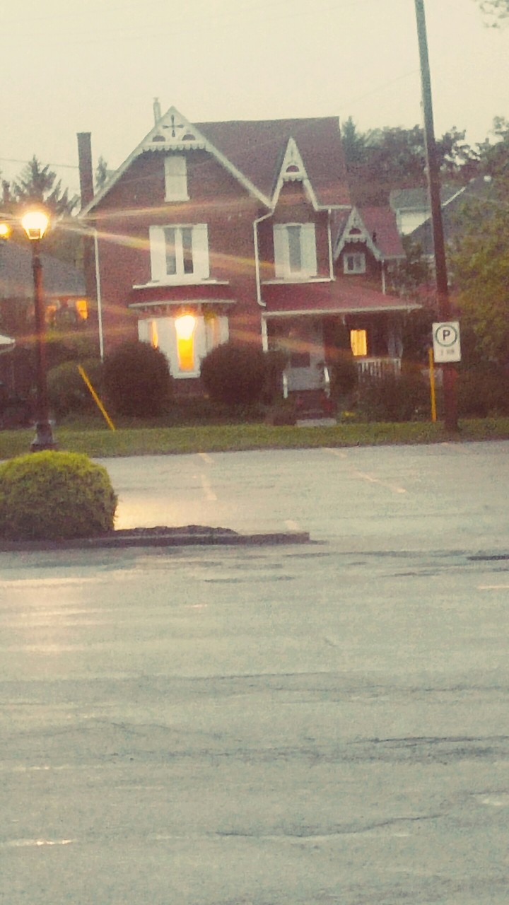 House at the end of the Street