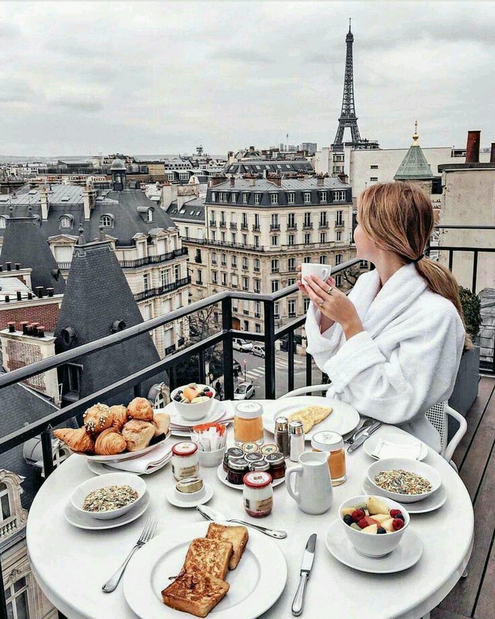 #Paris..