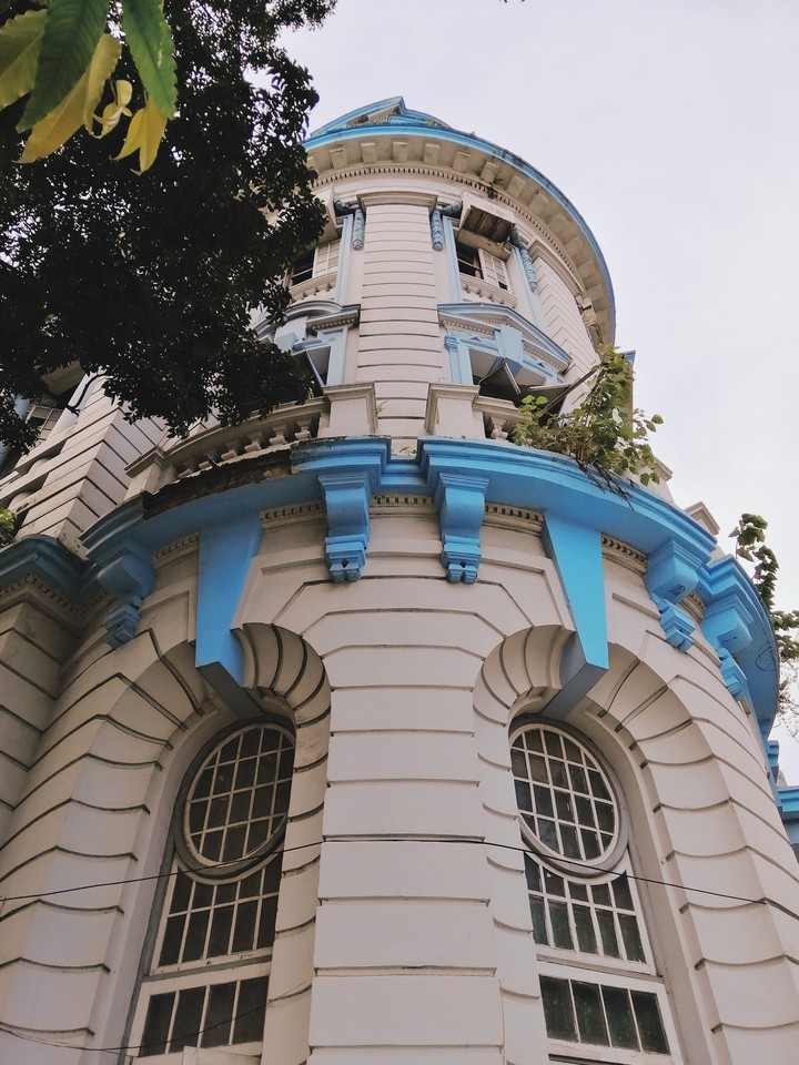 Tax commercial building