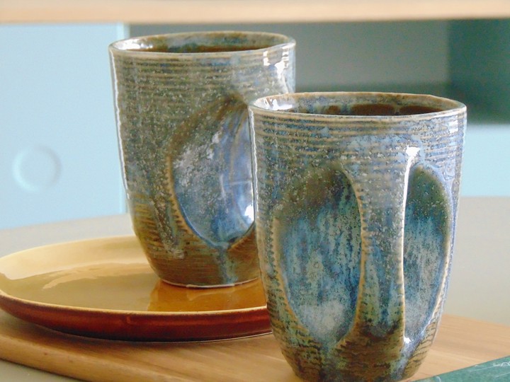 Cups and mugs