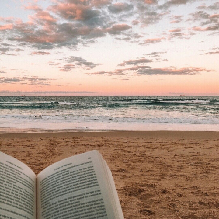 ребята, читайте книги. это хорошо.
