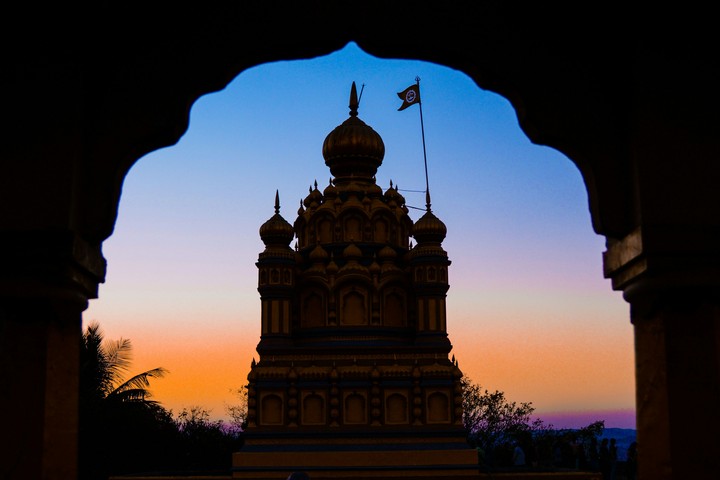 Paravti temple hill