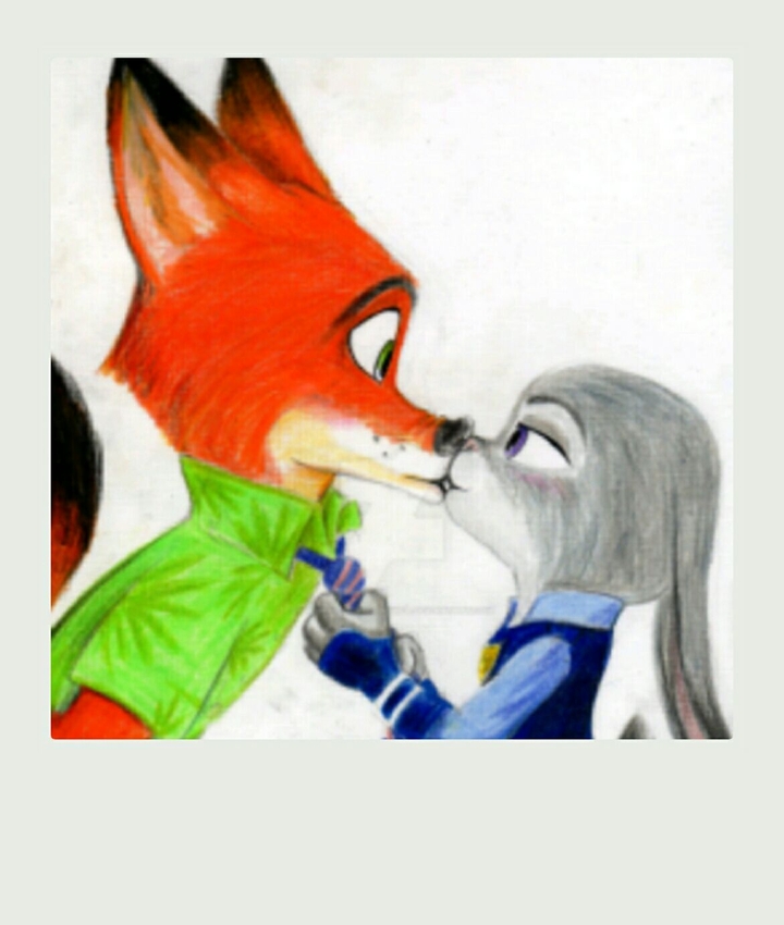 <3