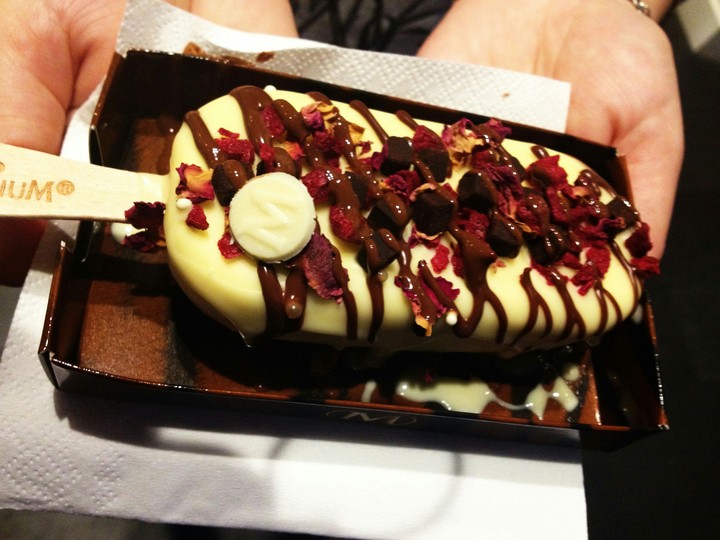 Customized Magnum