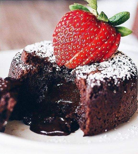 Delicious strawberry cake :)