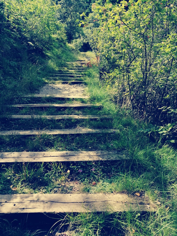 Queralt stairs