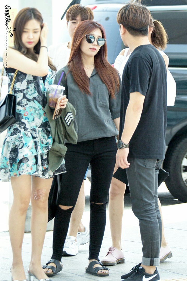 apink jung eunji & son naeun