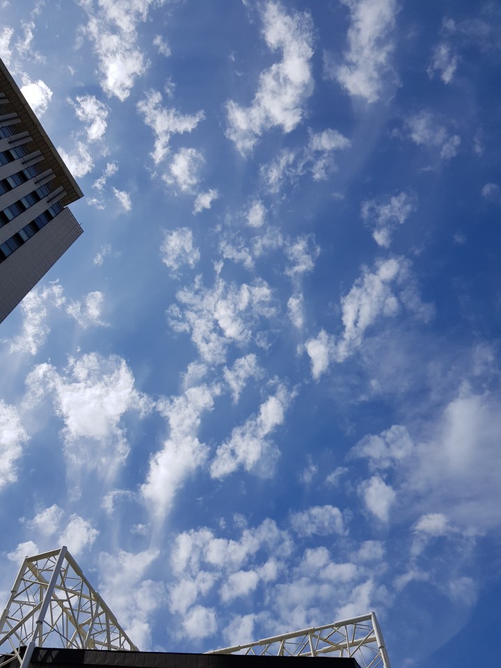 하늘 구름 sky