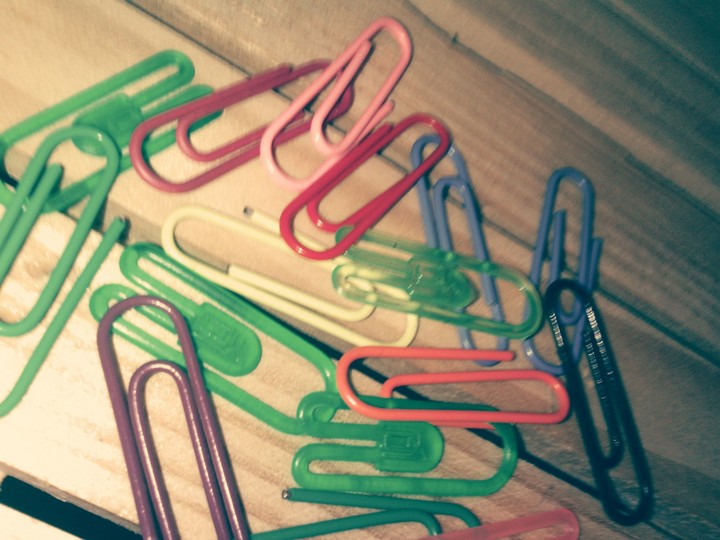 Color clip