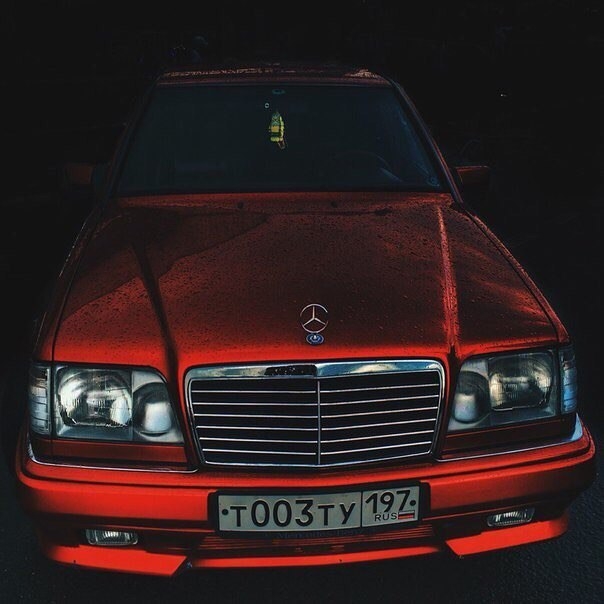 Mercedes-Benz 124