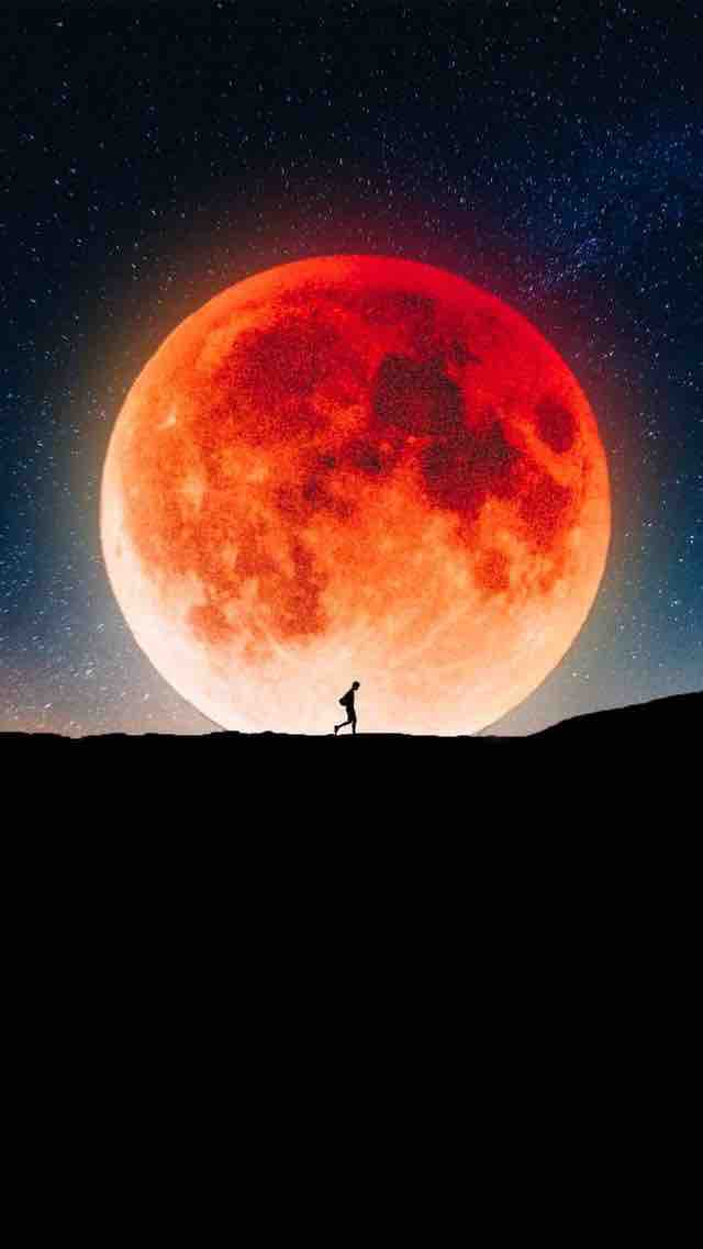 red moon