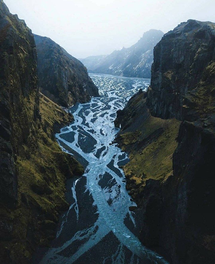 скалы