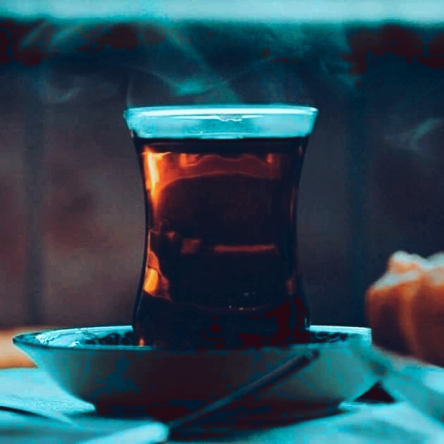 Çayda dem dostlukta sadakat önemlidir kardeşim..