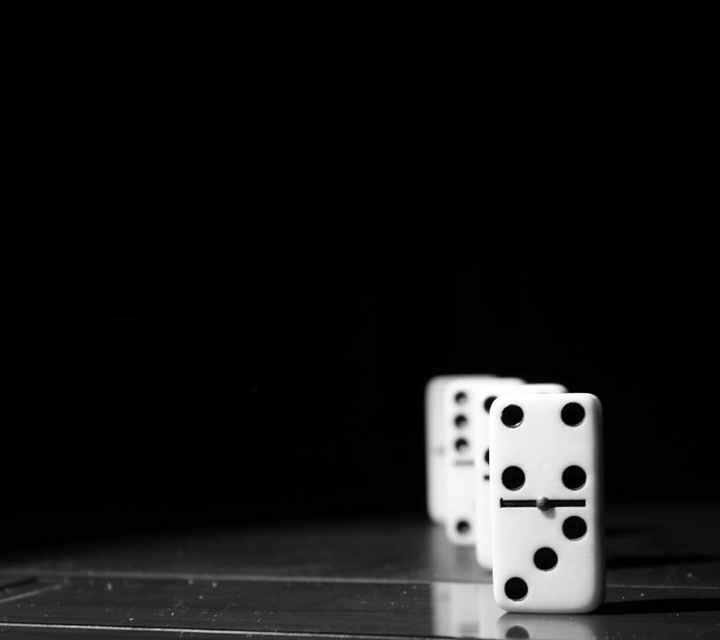 domino