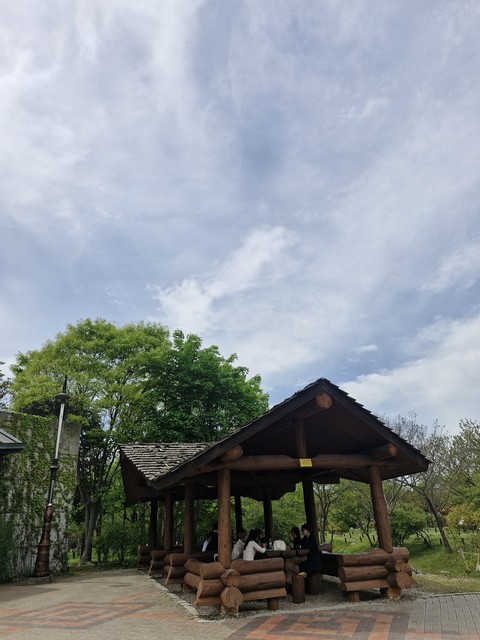 Pavilion, Shade duvar kağıtları