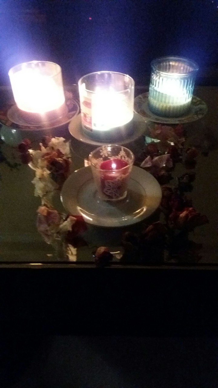 candle lights which sensuous fragrances