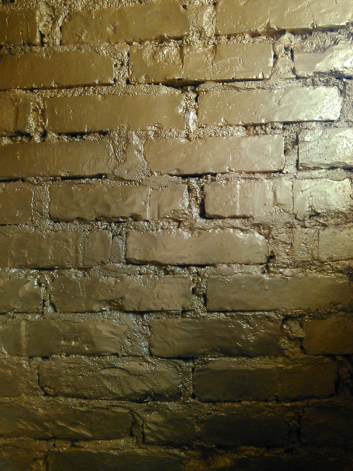 gold wall