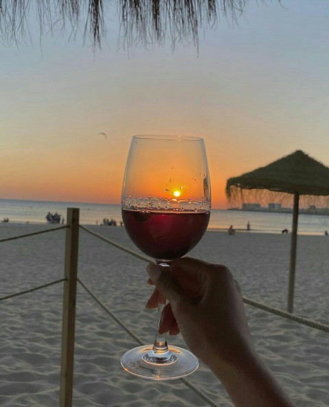 Sun, sea and wine ☀️??