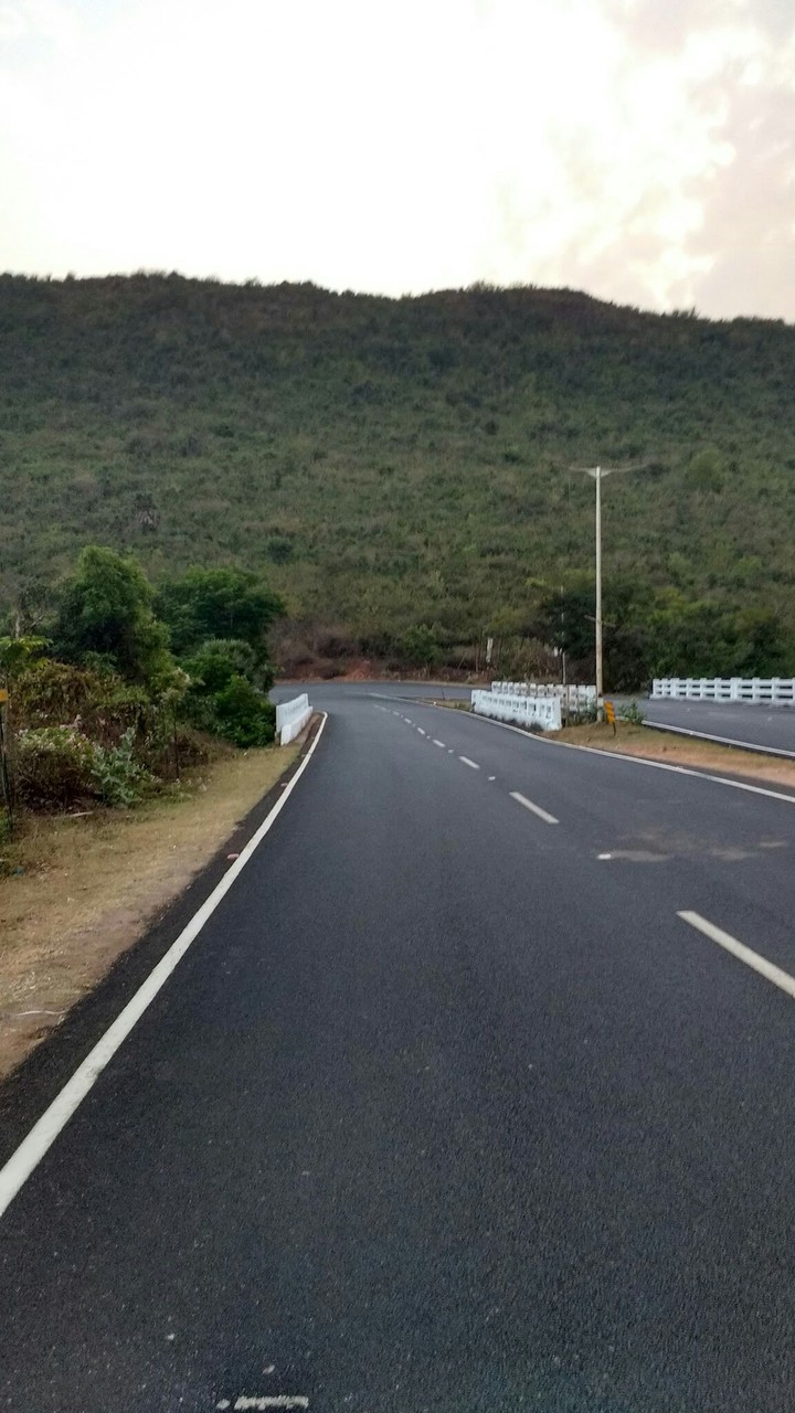 Road to RK Beach