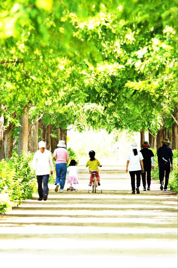 .