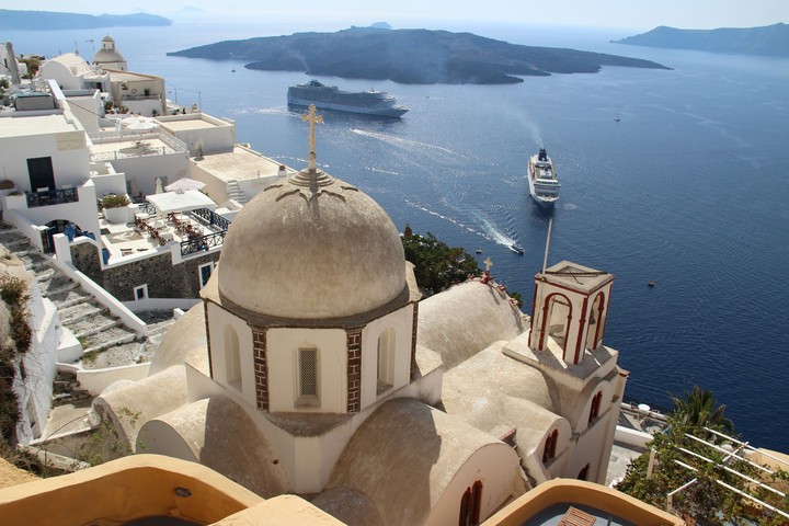 fira