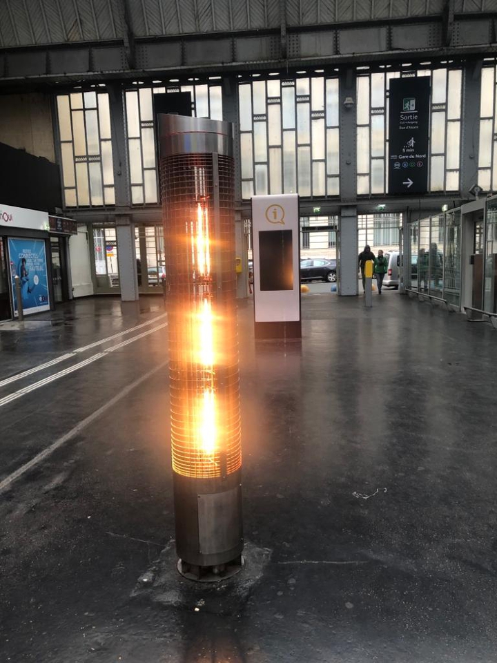 Heater at station - paris