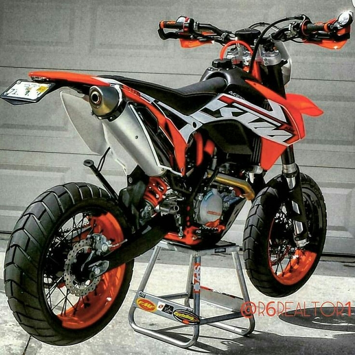 supermoto