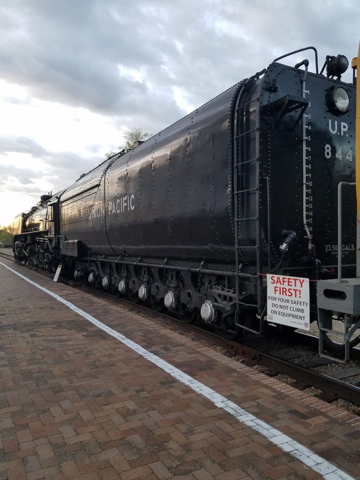 UP 844