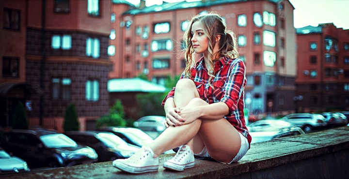 The Girl and the City