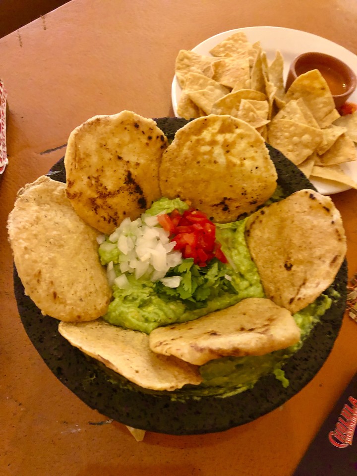 Guacamole en molcajete