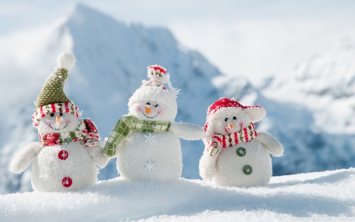 happy snowmen