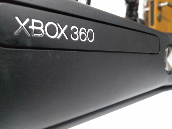 XBOX 360