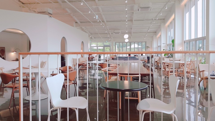 Cafe