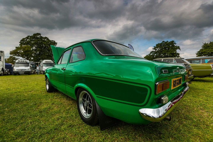 green car..