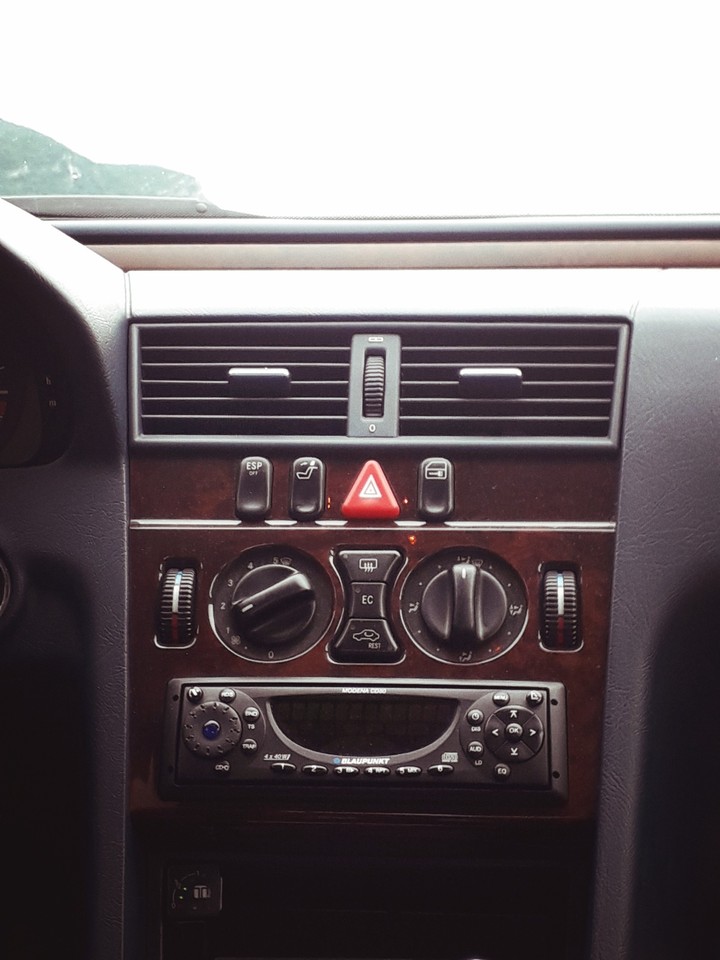 Mercedes C180 W202