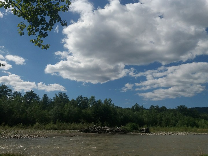 небо