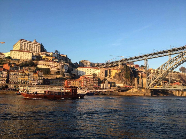 Porto sem filtro (Oporto without filter)