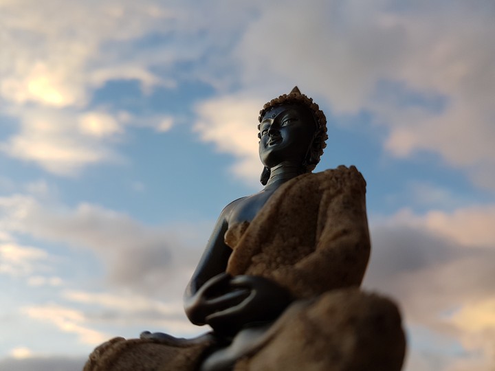 Statue