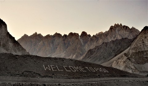 Dry Mountains
