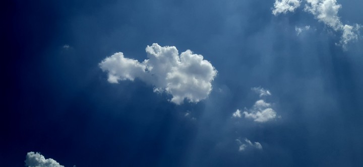 clouds with rays