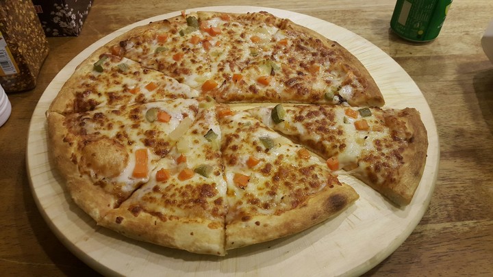 Chicken Supreme Pizza