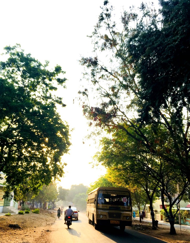 Dharmapuri Aavai Valey Road