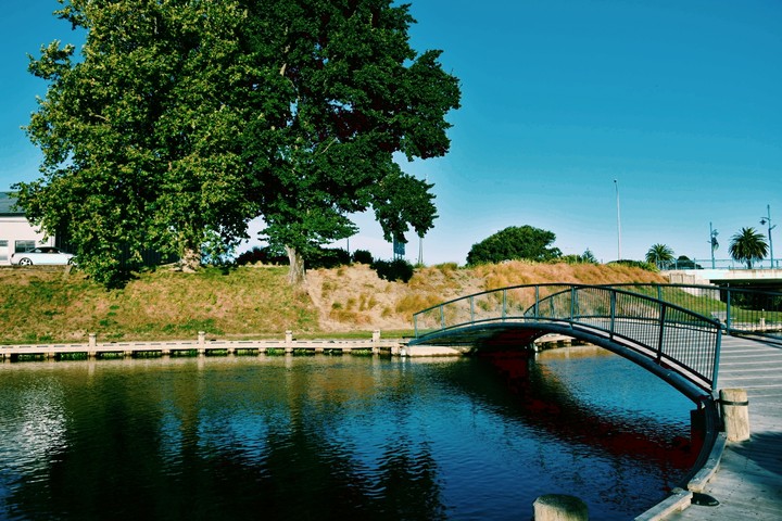River Crossing Bridge