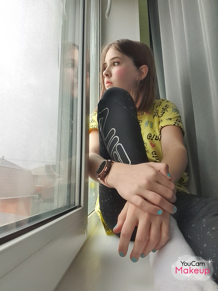 грущу