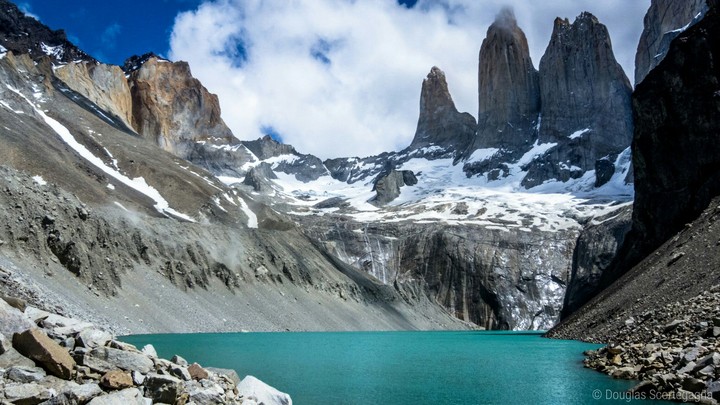 Glace sur des montagnes