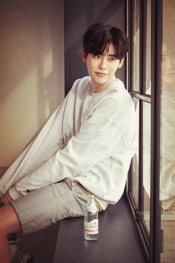 Lee JongSuk